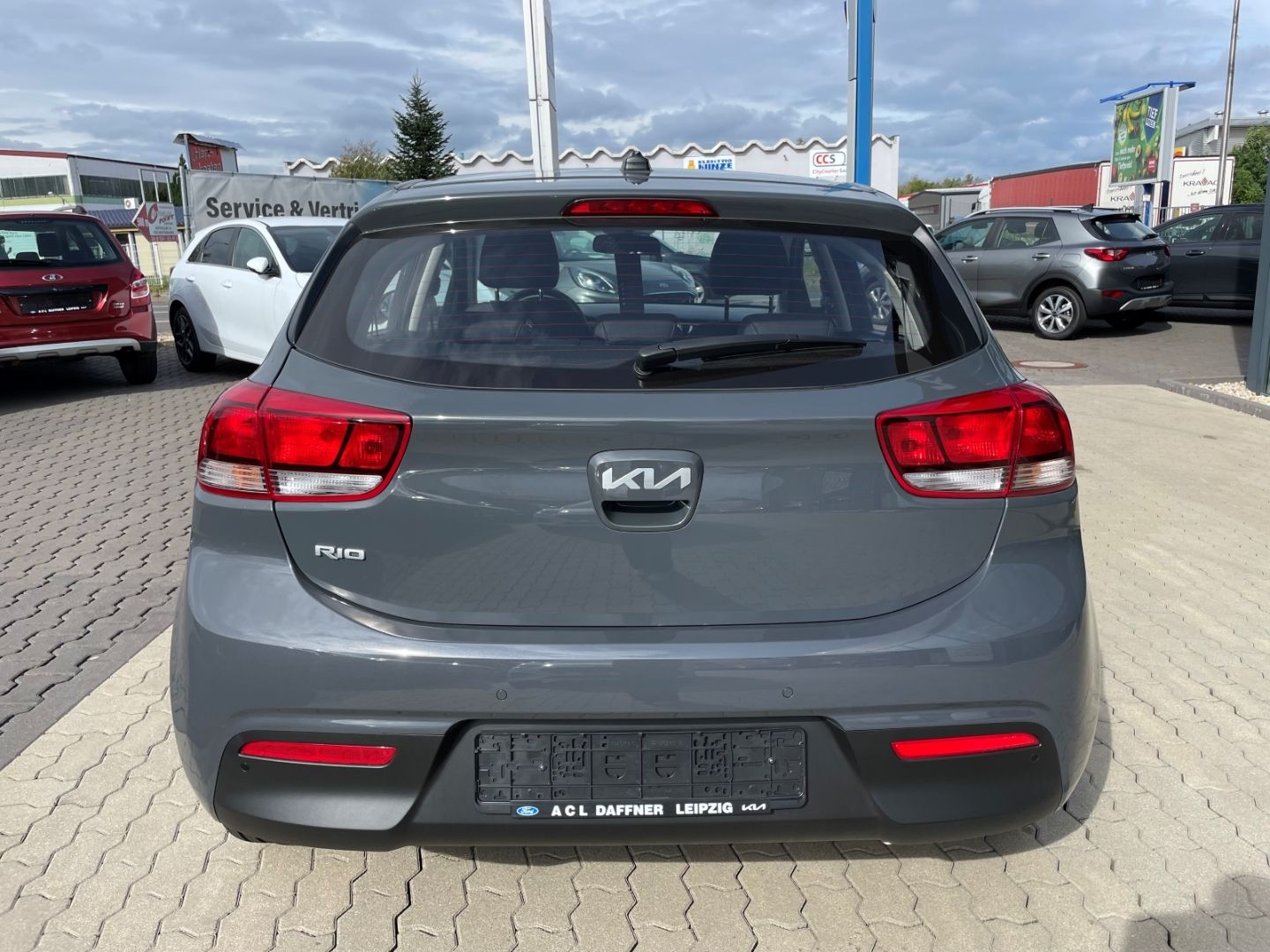 Fahrzeugabbildung Kia Rio Edition 7 DAB Klima PDC hi Bluetooth