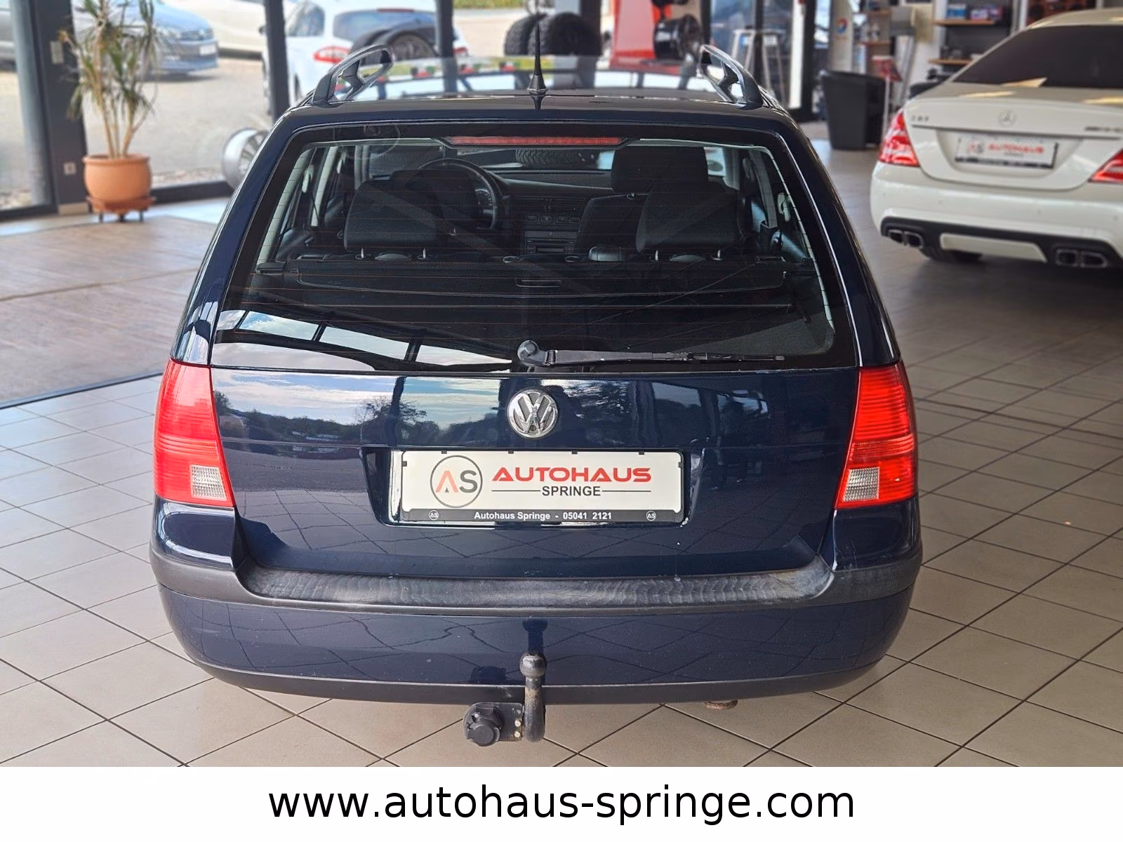 Volkswagen Golf 2006 — engine 1.598 cm³, 105 HP (77kW)