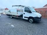 Iveco Daily , 5.2 T, Kran/Crane, 3.5 T Anhängerlast  - Plattform Anhänger