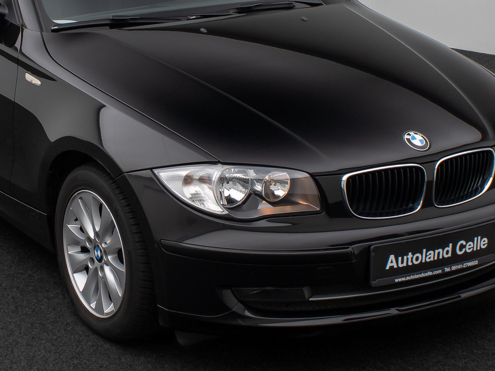Fahrzeugabbildung BMW 118d  Advantage Sitzheizung AHK PDC Nebelscheinw