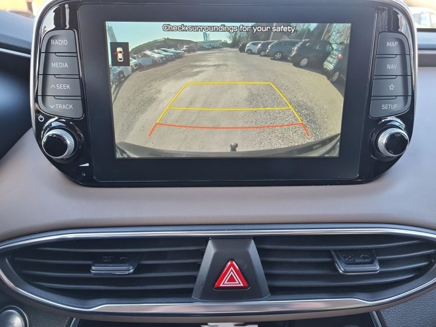 Fahrzeugabbildung Hyundai SANTA FE 2.2 CRDi 4WD PREMIUM AHK+PANO+360°CAM