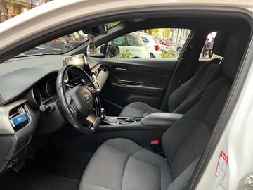 Toyota C-HR - 10