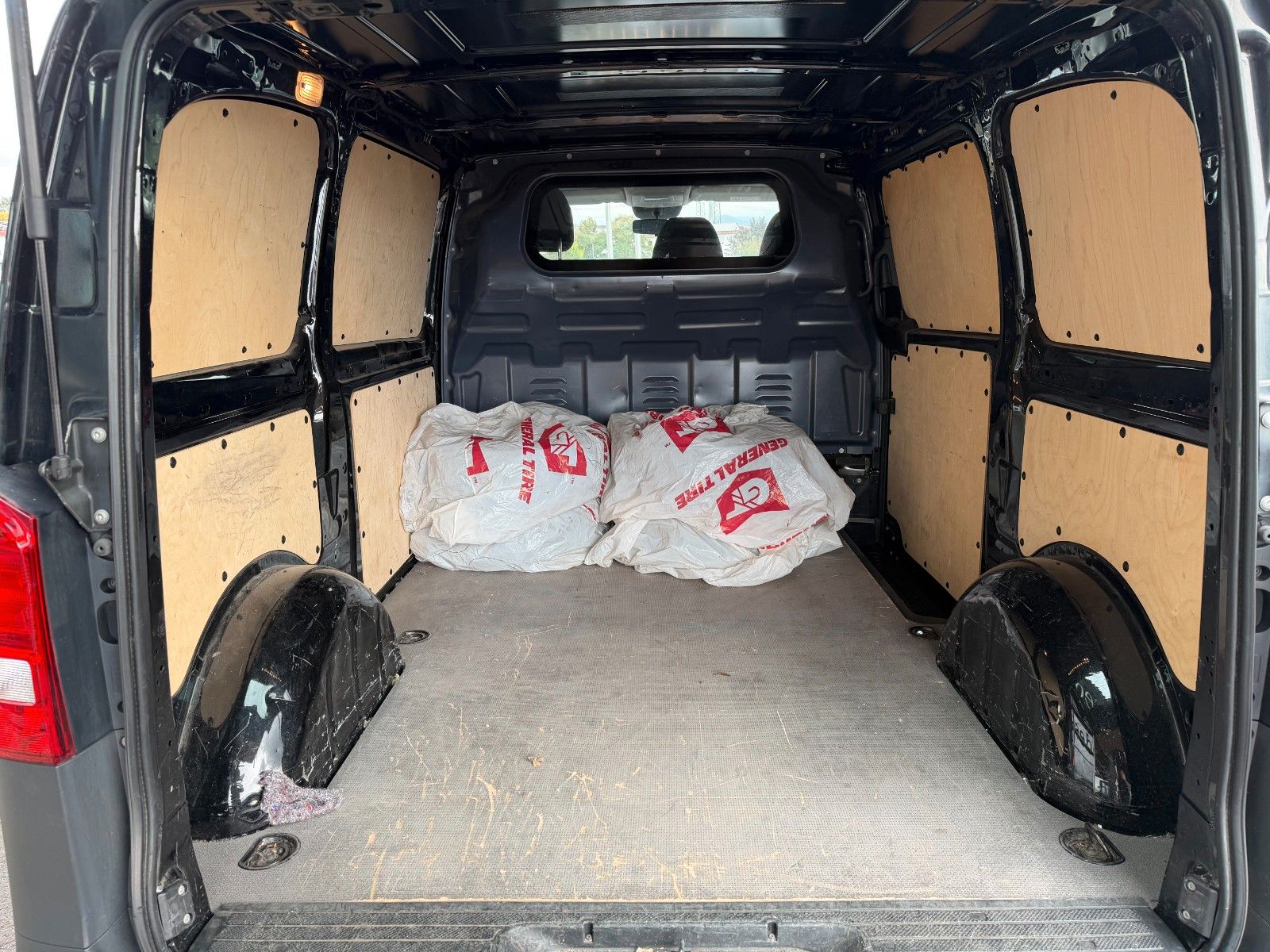 Fahrzeugabbildung Mercedes-Benz Vito 116 CDI 7G Autom Klima Kamera AHK Navi