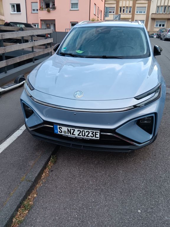 Image of MG Marvel R
