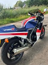 Honda VF 1000 R - HONDA VF1000R