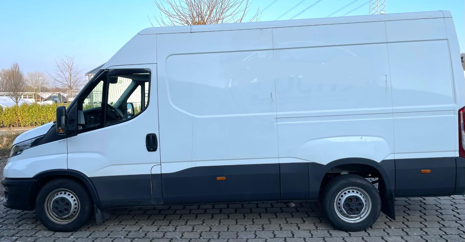 Iveco Daily 35S16 verstärkte Federn | Service neu