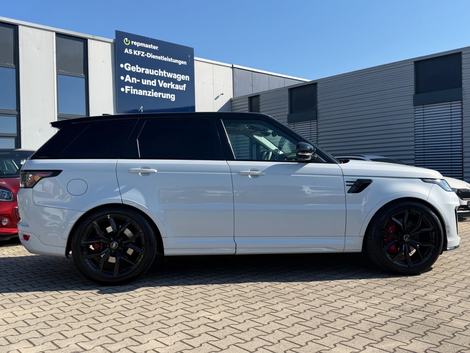 Land Rover Range Rover Sport SVR AHK Standheizung foto 4
