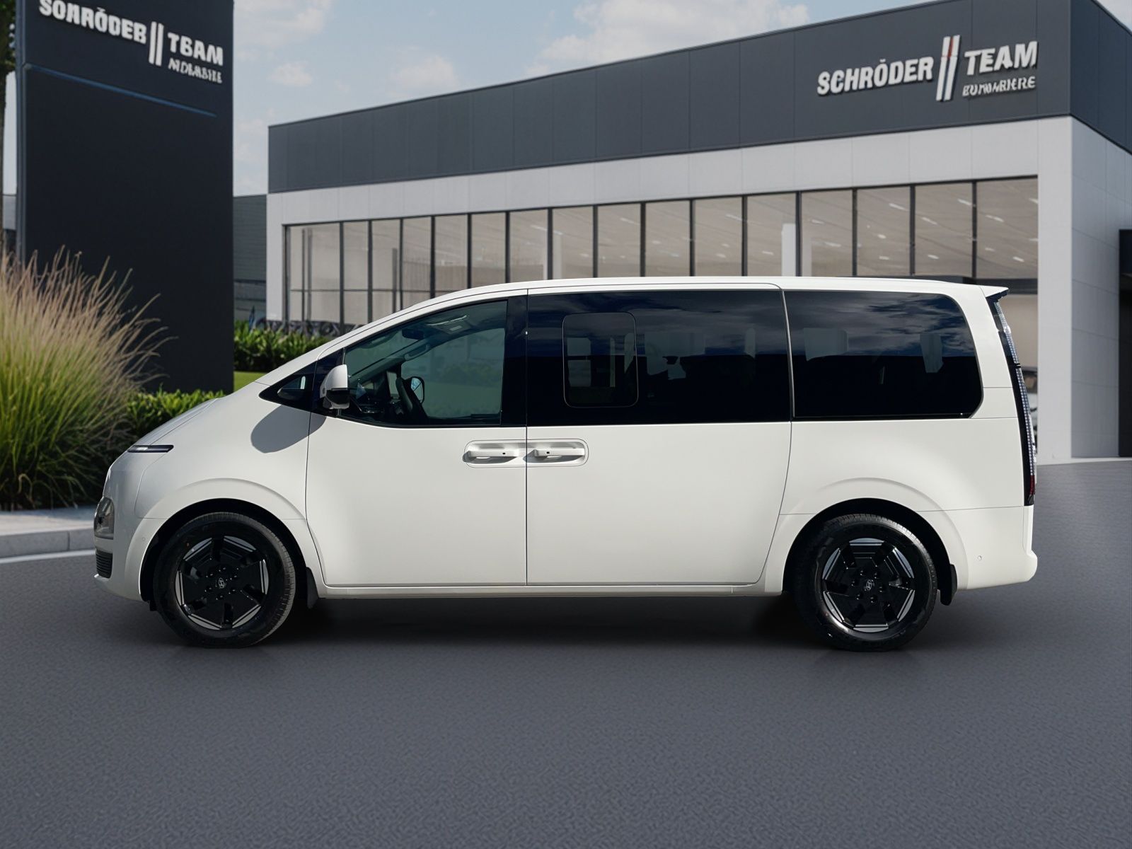Hyundai STARIA - Bild 2