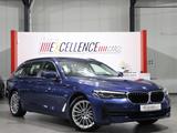 BMW 530e Touring xDrive / PANORAMA,LIVE+HEAD-UP,LED