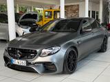 Mercedes-Benz E 63 S AMG Keramik/PerfAga/PerfSitze/Carbon/Voll