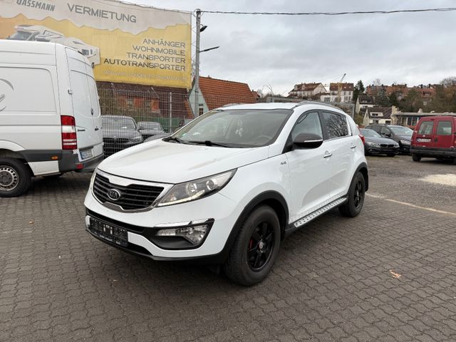 Kia Sportage 2.0CRDi Vision 4WD Navi AHK Klima Tüv26