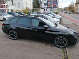 Cupra Leon 1.5 eTSI 150 PS DSG SP AHK/INTEL.DR. PAKET - schwarze Cupra Leon