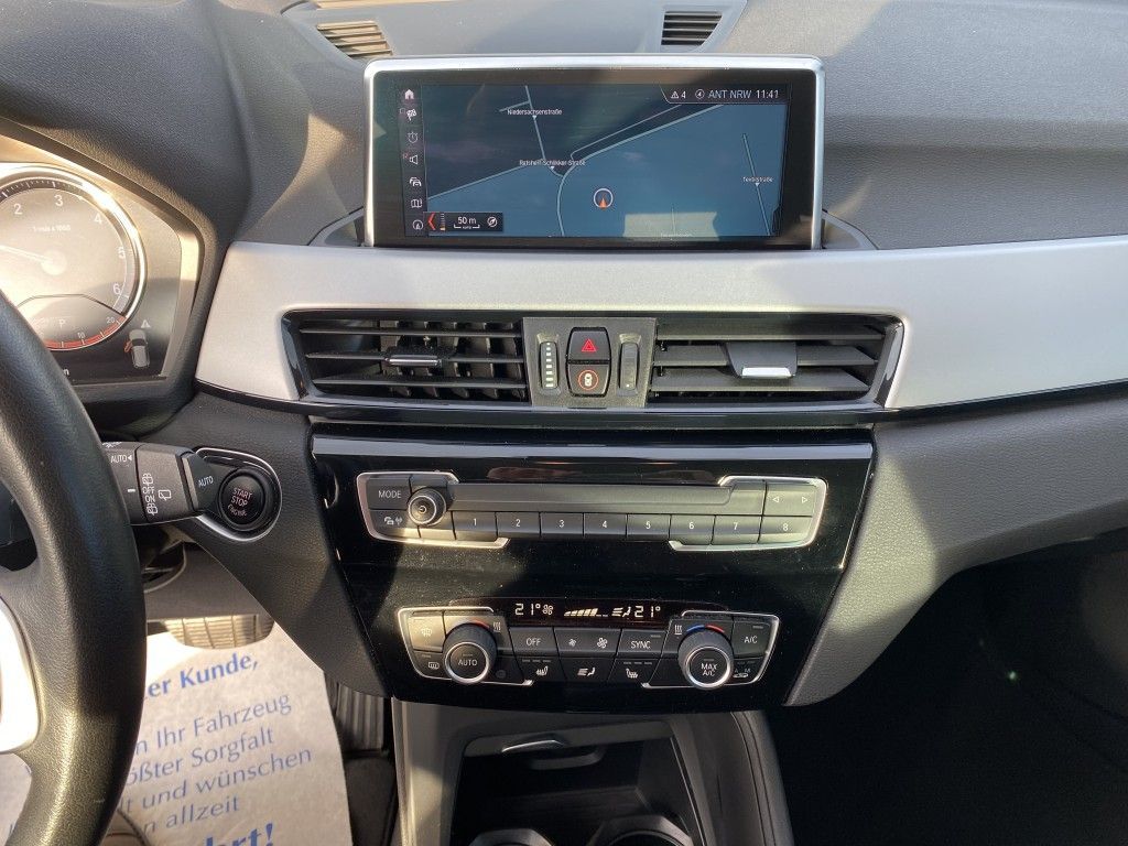 BMW X1 sDrive18d Aut. Advantage AHK PDC Temp SH foto 14
