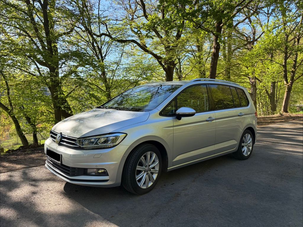 Image of Volkswagen Touran