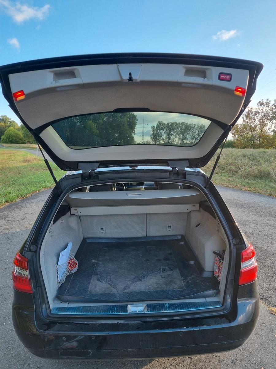 Mercedes-Benz E250 2011 — photo 6