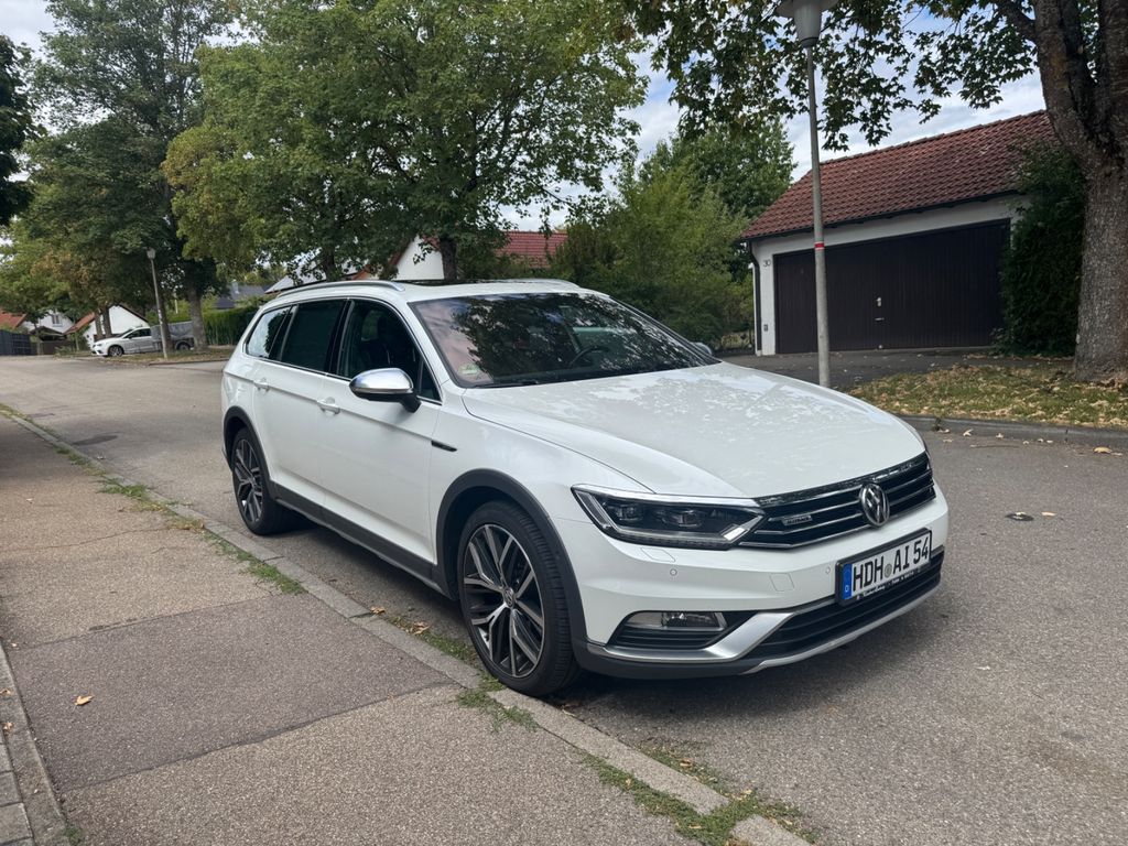 Image of Volkswagen Passat Alltrack