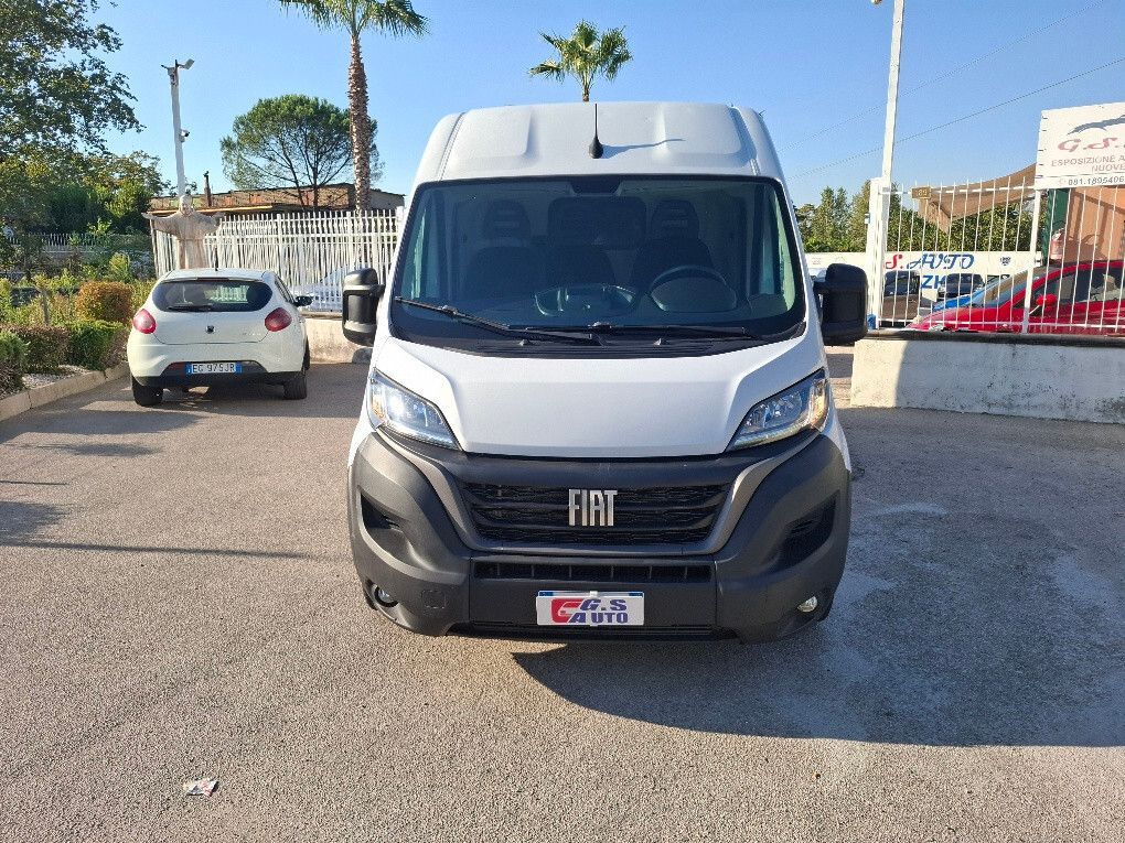 Fiat Ducato 35 2.2 Mjt 140CV PLM-TM Furgone imagem 2