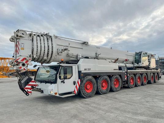 Liebherr LTM 1450-8.1