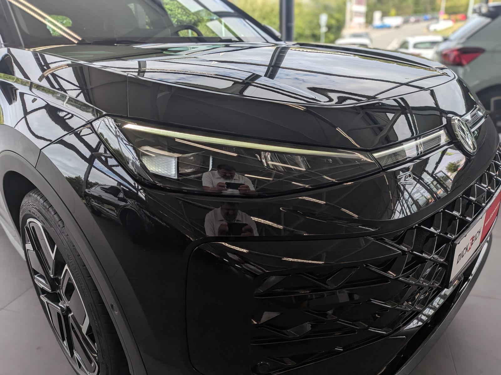 Volkswagen T-Roc 1.5 eTSI R-Line IQ Matrix H/K Pano AHK 19", миниатюра 8