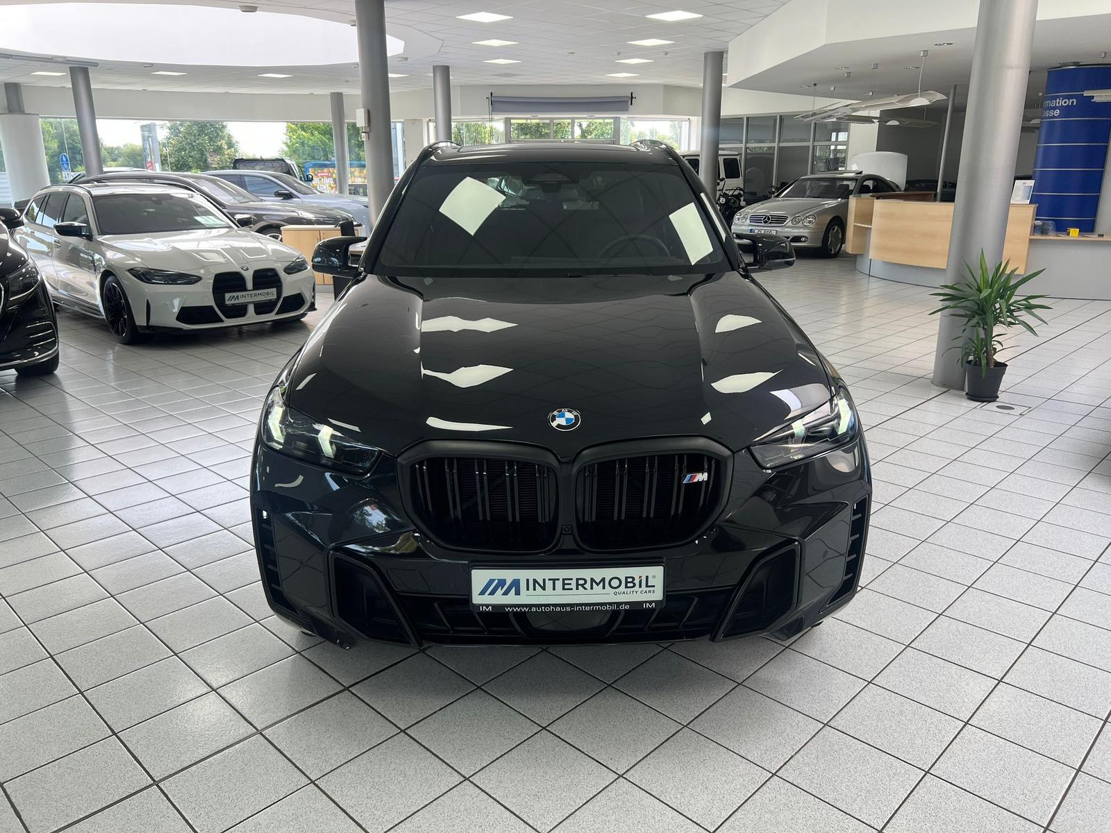 BMW X5 M60 i xDrive*PANO*STHZG*MASSAGE*LUFT*HUD*360°