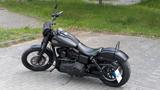 Harley-Davidson Dyna Street Bob - Baujahr 2017