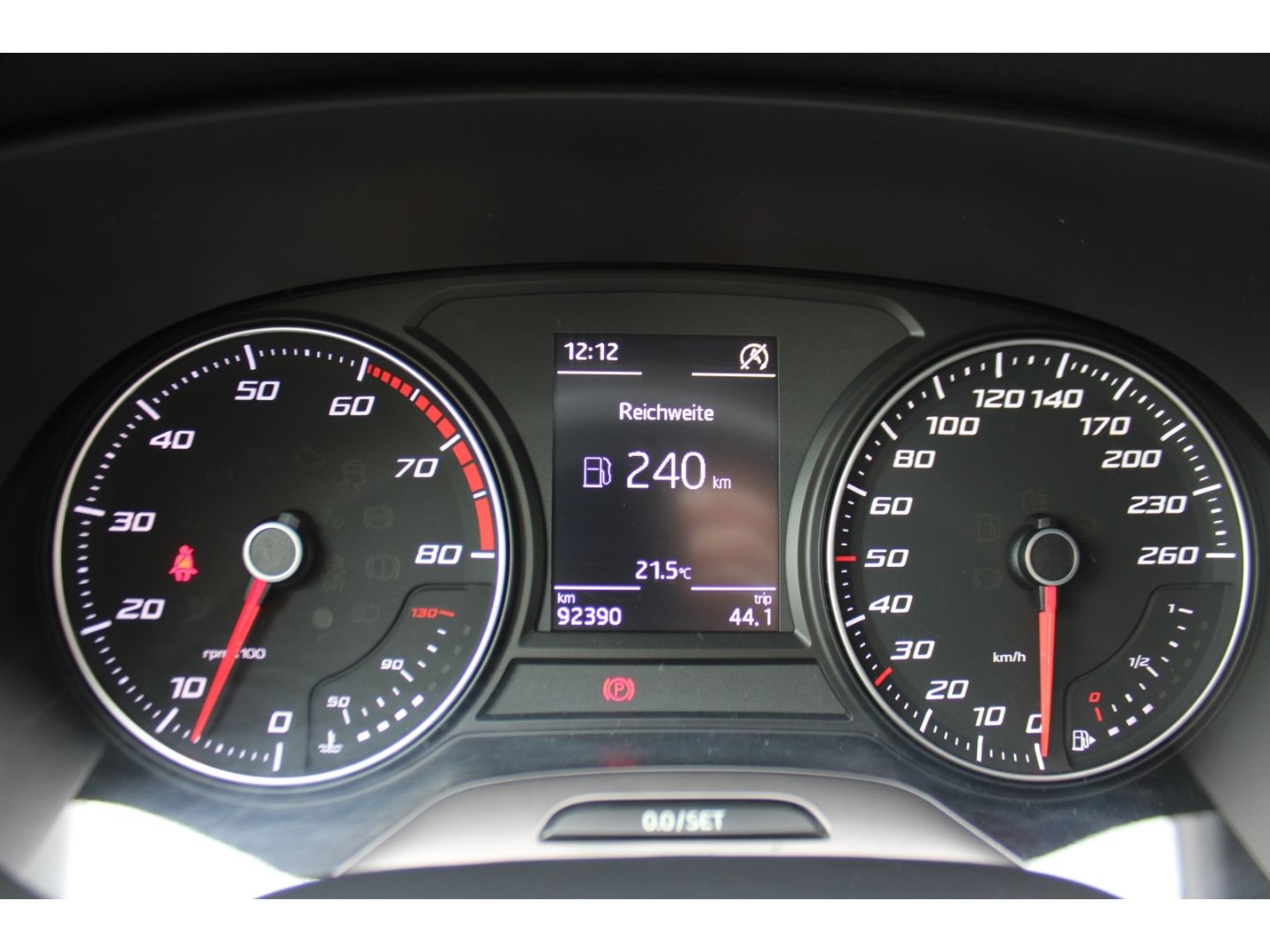 SEAT Ateca Style 1.4 TSI GRA PDC SHzg GJR AHK Sicht-P - Image 16