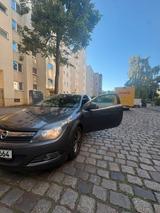 Opel Astra Hgtc 1.6 Liter Benziner Motor - Opel Astra aus 2011: Coupe