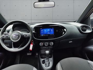 Toyota Aygo (X) - 11