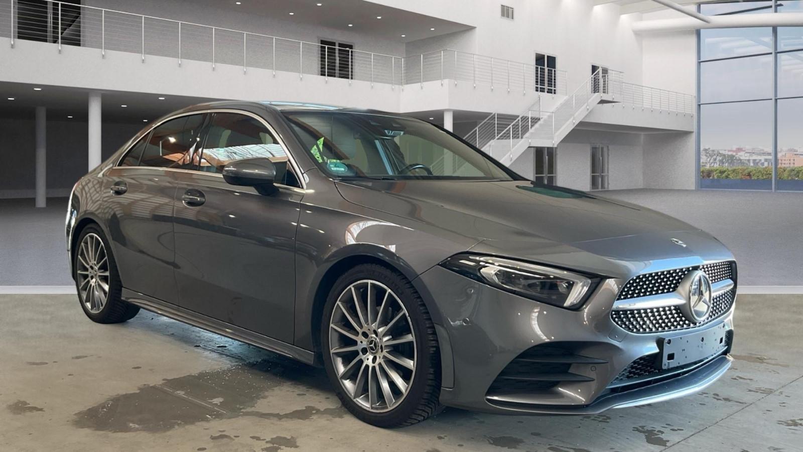 Mercedes-Benz A 200d Lim. AMG/360Kam/Ambiente/Memory