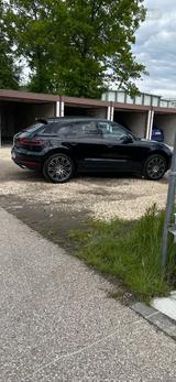 Porsche Macan  - Porsche Gebrauchtwagen in Rosenheim