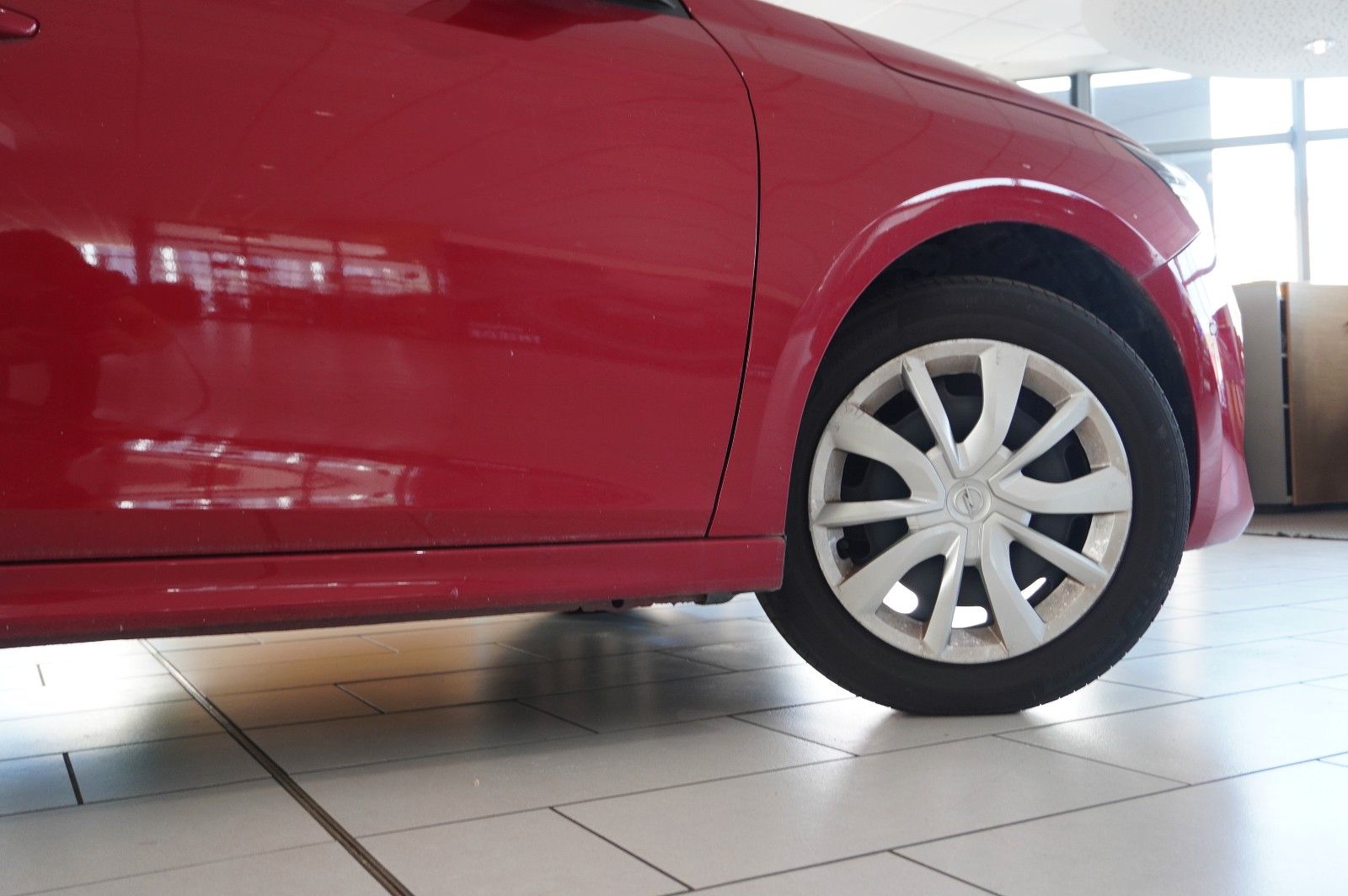 Fahrzeugabbildung Opel Corsa F 1.2 FACELIFT NAVI/LED/KAMERA/VIRTU./DAB+