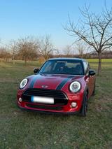 MINI Mini Cooper F55 2016 - MINI Cooper Diesel Gebrauchtwagen
