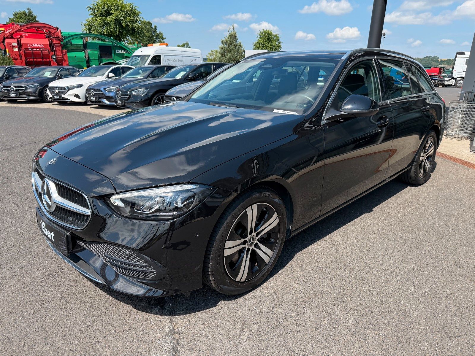 Fahrzeugabbildung Mercedes-Benz C 200 T Avantgarde+RKamera+SpurhaltA+Ambiente