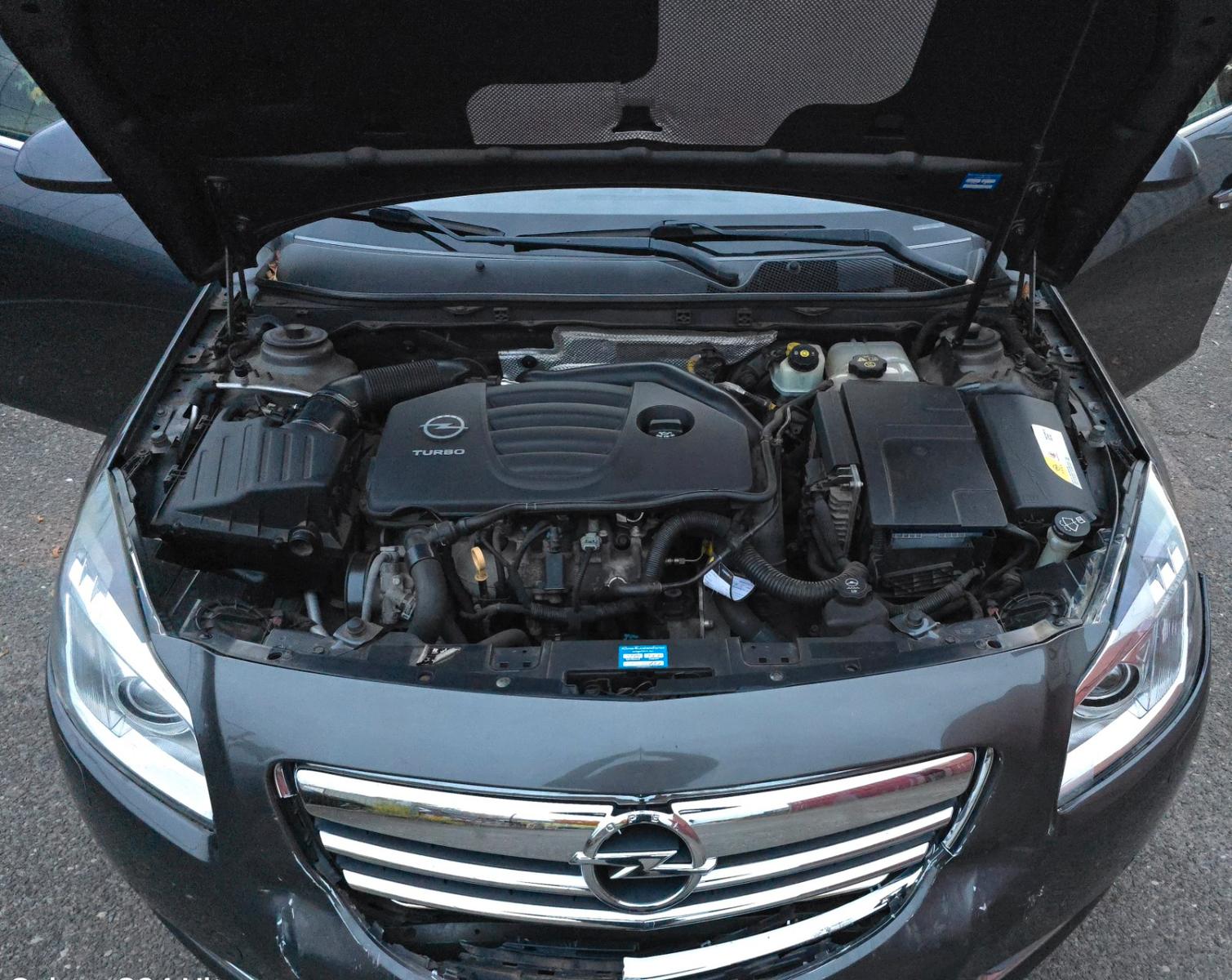 Opel Insignia 2011 — photo 7
