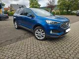 Ford Edge 2,0 l  EcoBlue Bi-Turbo 4x4 TITANIUM VOLL - blaue Ford Edge
