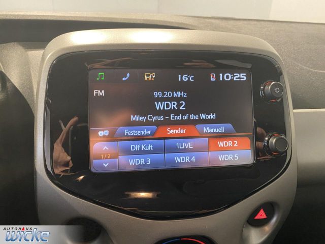 AYGO 1.0 x-play Team D KLIMA RÜCKFAHRKAMERA LM