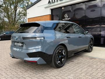 صورة مصغرة 11 لـ 2021 BMW IX