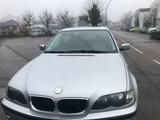 BMW  318i E46 - BMW 318 mit Benzin-Antrieb: Limousine, E46 318i