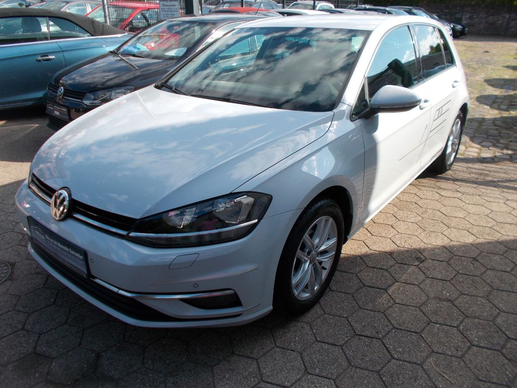 Image of Volkswagen Golf