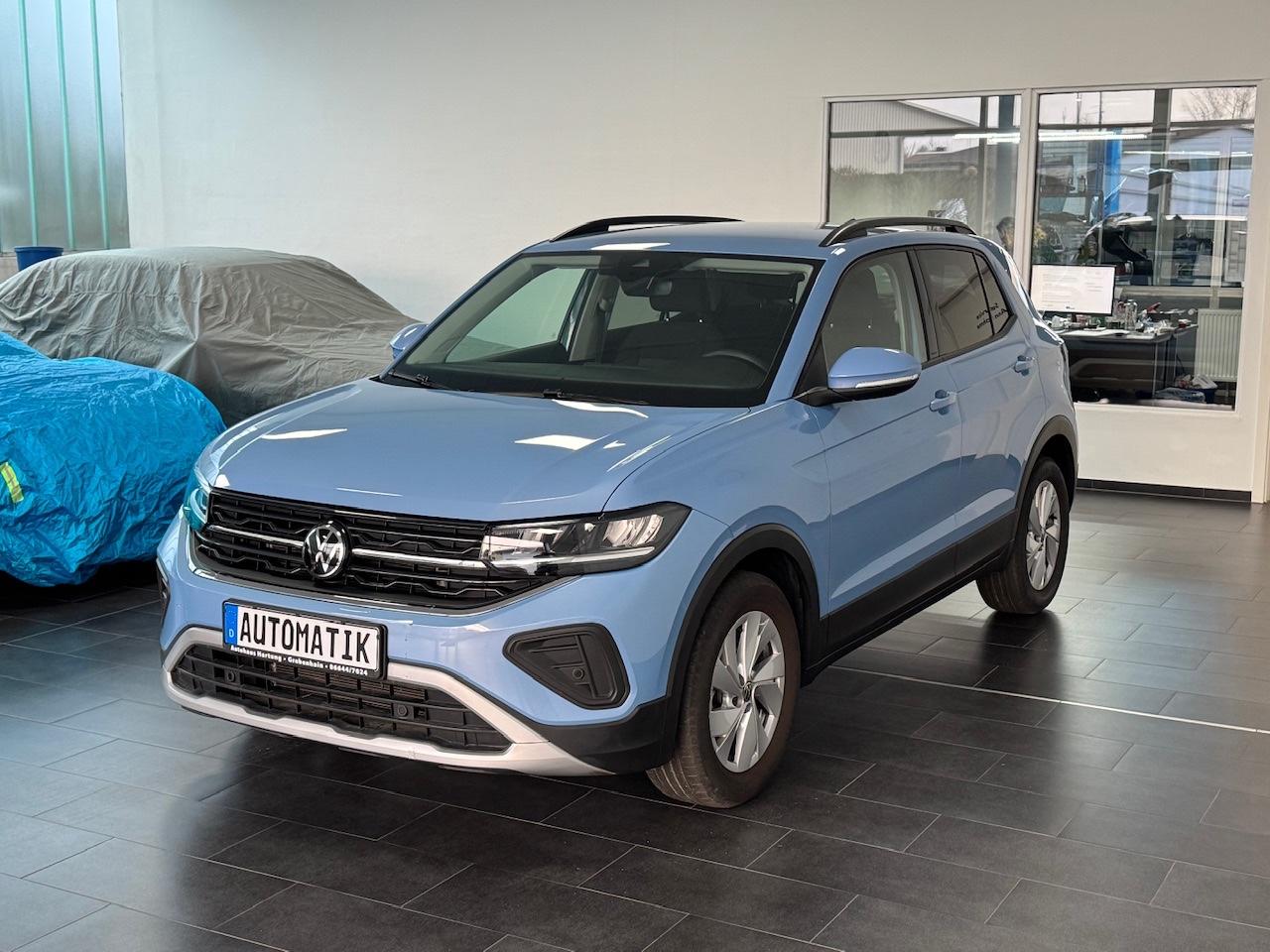 Volkswagen T-Cross 1.0 TSI, CarPlay, DSG Life, PDC, Klimaa.