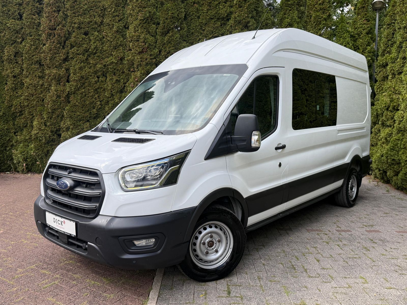 Fahrzeugabbildung Ford Transit 2.0 TDCI DOKA+6SI L3H2 XEN+KLIMA+SHZ+KAM