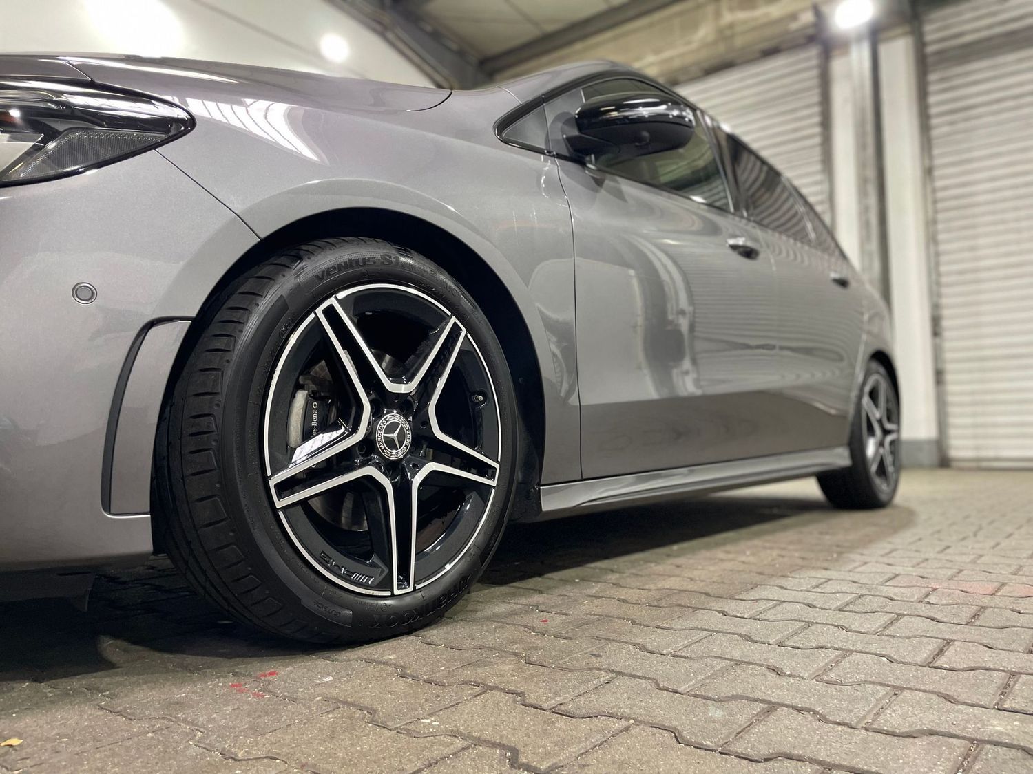 Fahrzeugabbildung Mercedes-Benz B 200 AMG Line #360°#Night#LED#Digital#MBUX#Pano