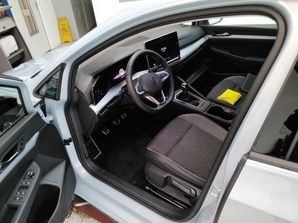 Volkswagen Golf - Bild 6