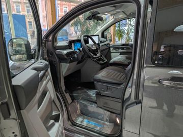 Ford Tourneo Custom Tit. 2.0 L1 AT,19"