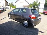 Toyota Auris  5-Türer 1.6  Edition - Toyota Auris aus 2011 mit Benzin-Antrieb