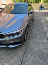BMW M550  d x drive - BMW 550: D