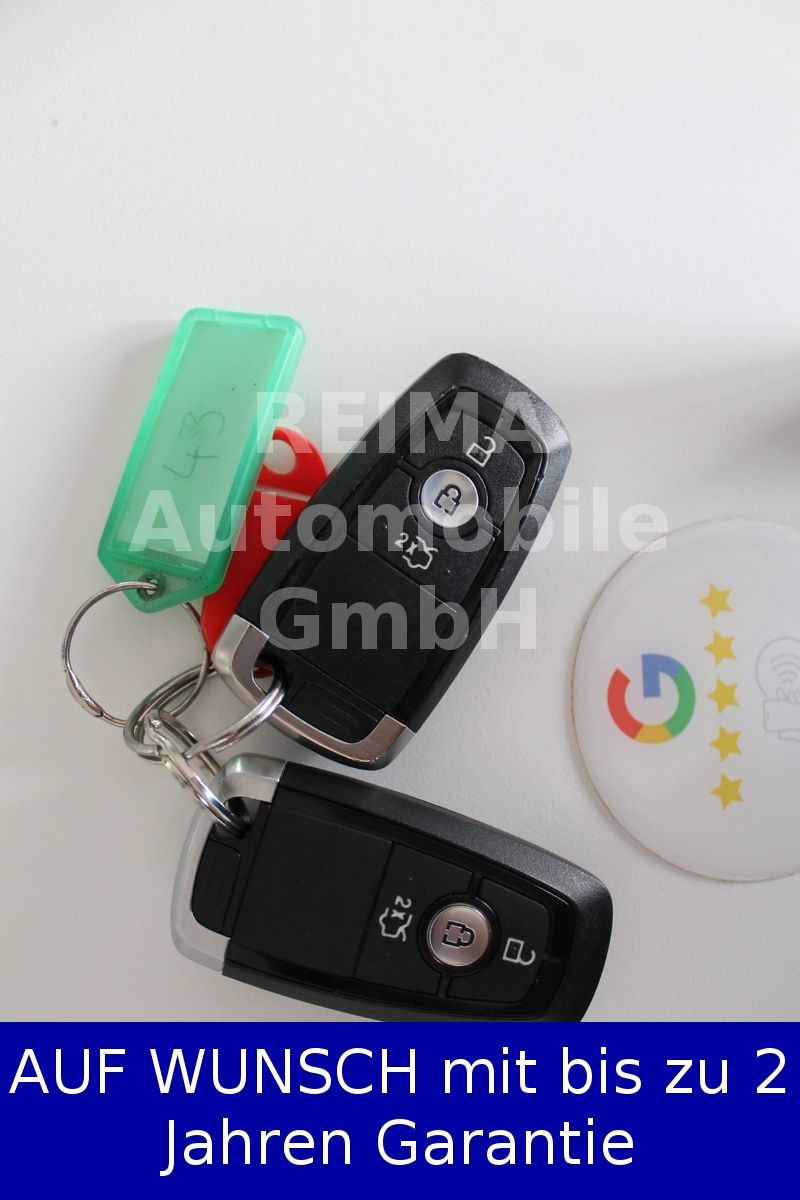 Fahrzeugabbildung Ford Mondeo Turnier, LED, NAvi, Winterpaket, PDC