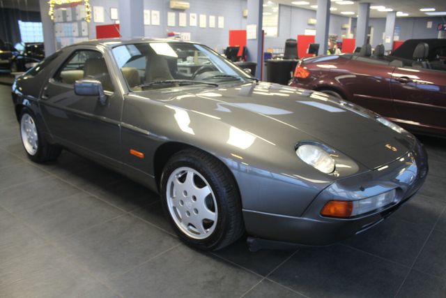 Porsche 928 GT - OLDTIMER - Schiebedach - Klima -