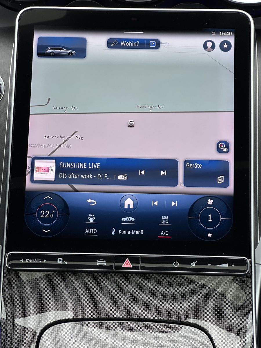 Fahrzeugabbildung Mercedes-Benz C 300d T AMG-Line NAV+LED+KAM+V-COCKPIT+AHK+PANO