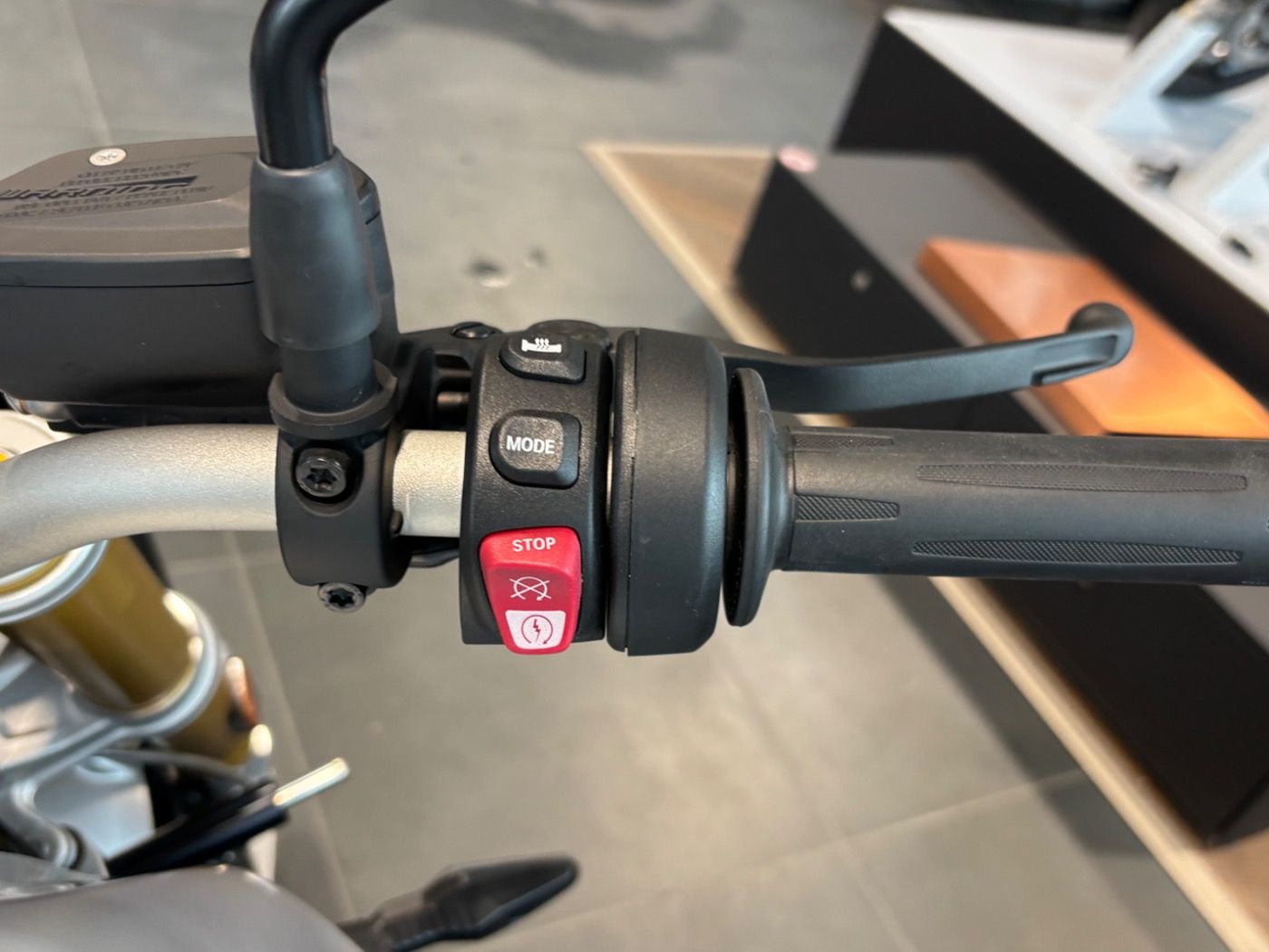 Fahrzeugabbildung BMW R nine T Option 719